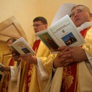 "Mirom Gospoda wassławim"